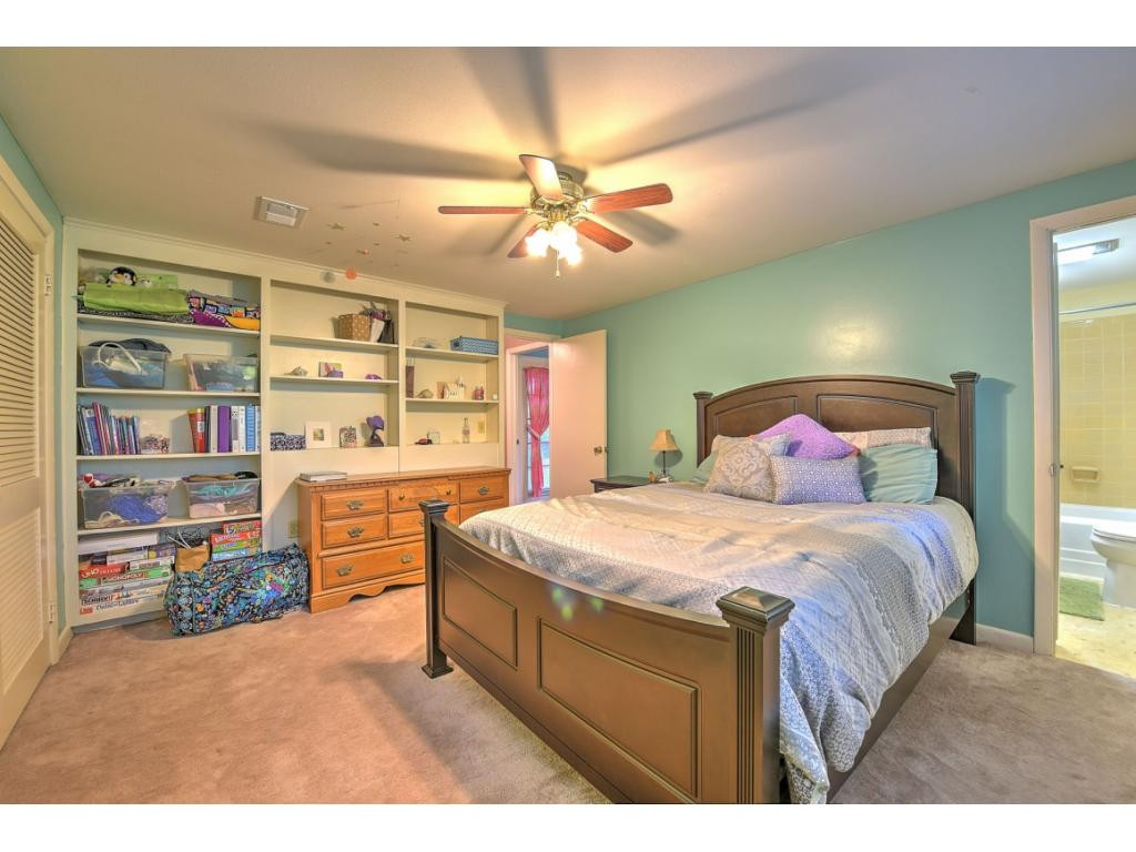 2136 Heatherly Road Kingsport, TN 37660 - Photo 25 of 34 Photo 26