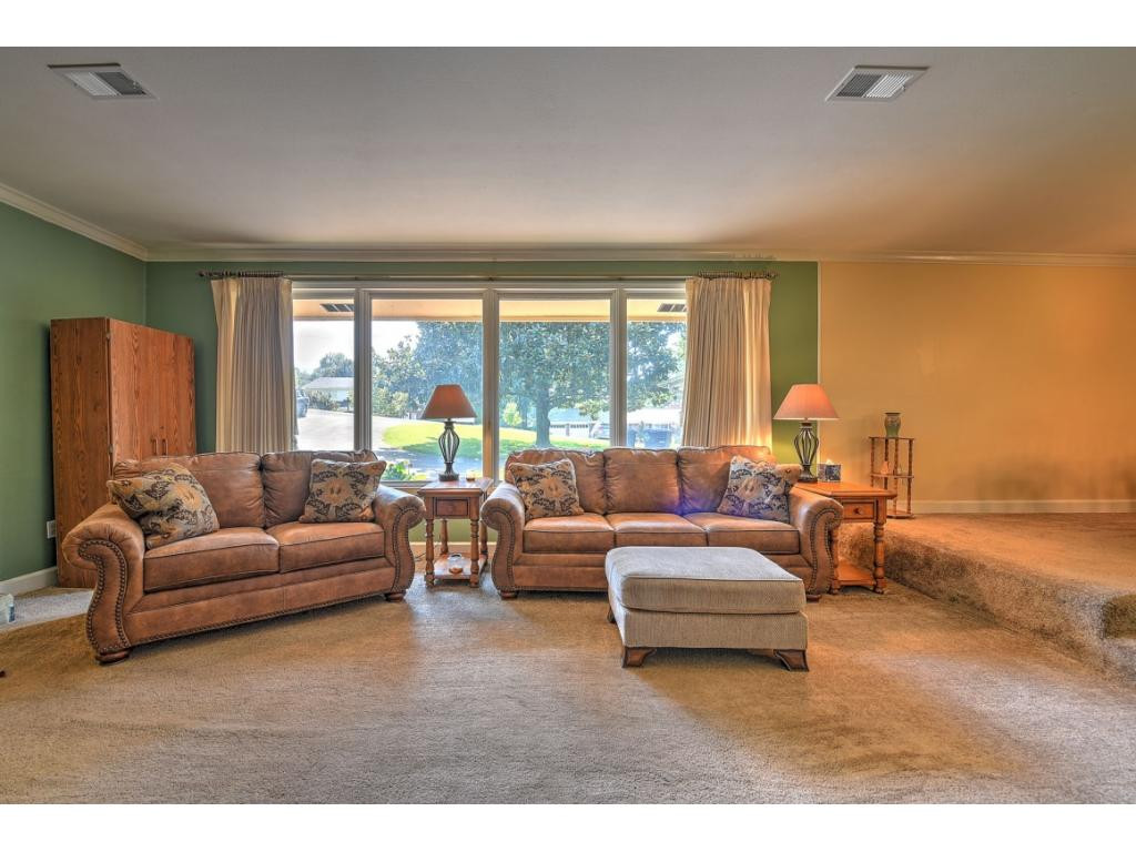 2136 Heatherly Road Kingsport, TN 37660 - Photo 5 of 34 Photo 5