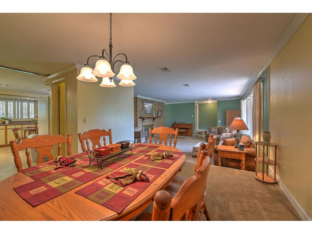 2136 Heatherly Road Kingsport, TN 37660 - Photo 8 of 34 Photo 8