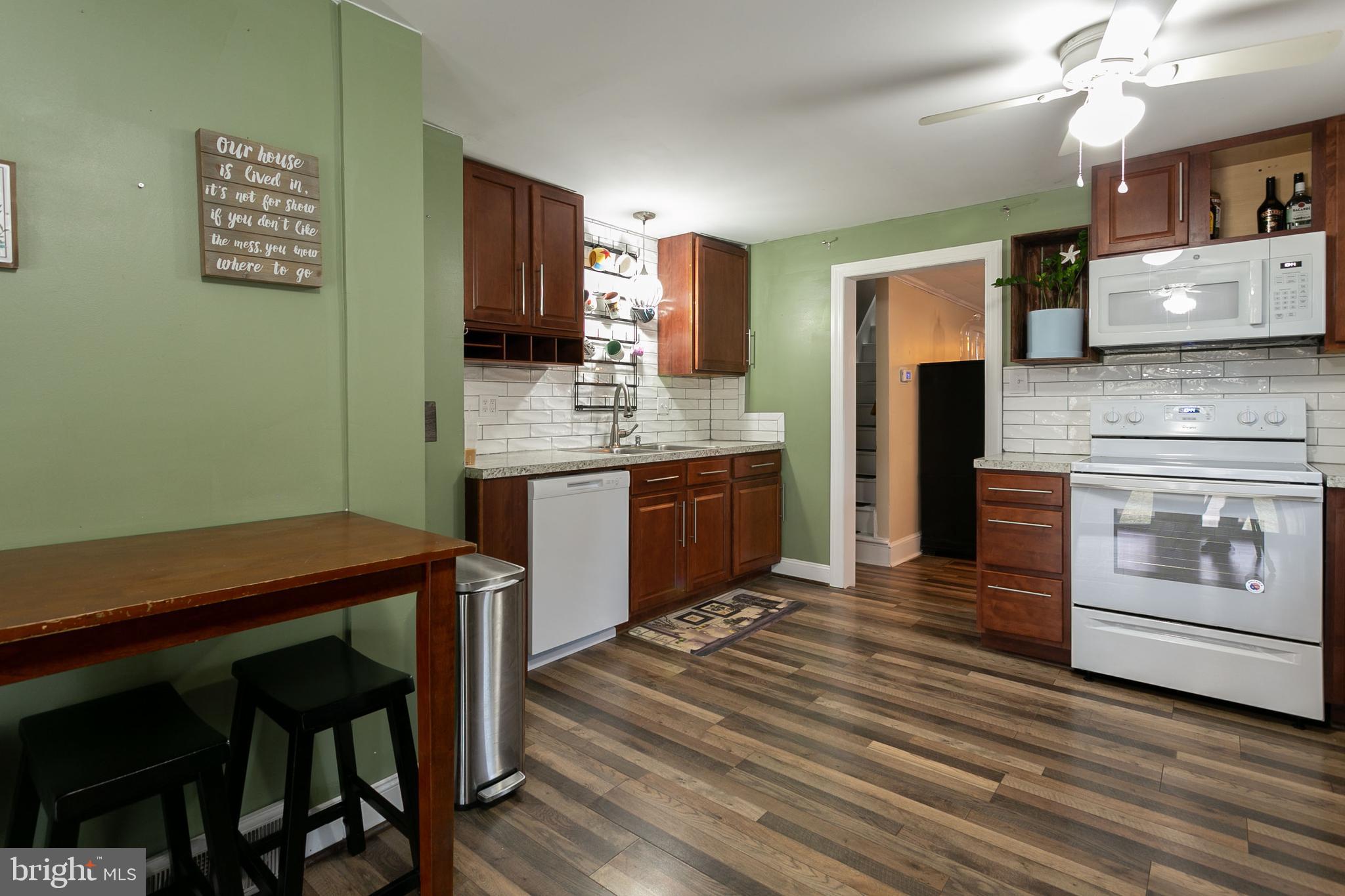642 New Street Spring City, PA 19475 - Photo 4 of 24