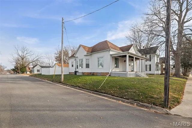 $169,900 | 316 North St Louis Street, Sparta, IL 62286