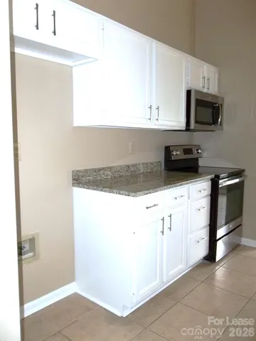 $1,895 | 115 West Bank Drive, Charlotte, NC 28214