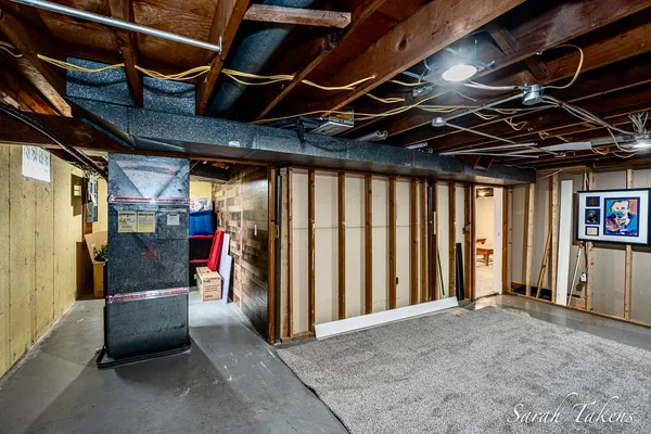 $359,000 | 3766 Parkland Avenue Southwest, Wyoming, MI 49509