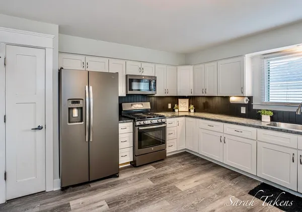 $359,000 | 3766 Parkland Avenue Southwest, Wyoming, MI 49509