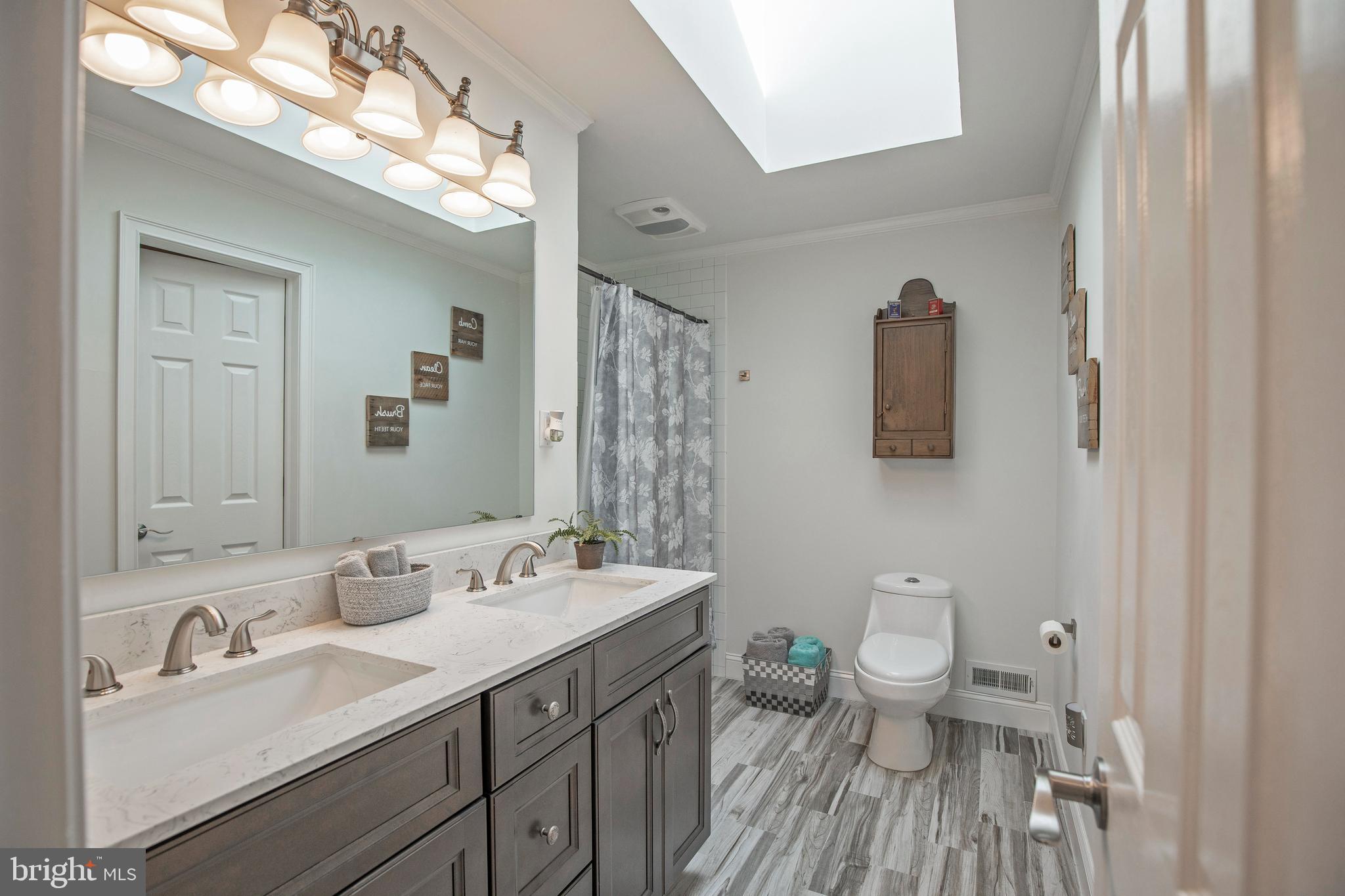 1113 Slotter Road Perkasie, PA 18944 - Photo 29 of 51 shared hall bath