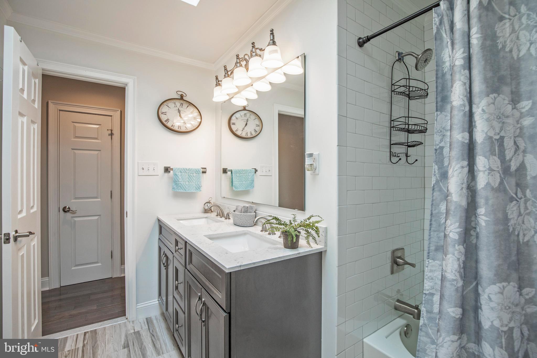 1113 Slotter Road Perkasie, PA 18944 - Photo 30 of 51 shared hall bath with entry to bedroom 4