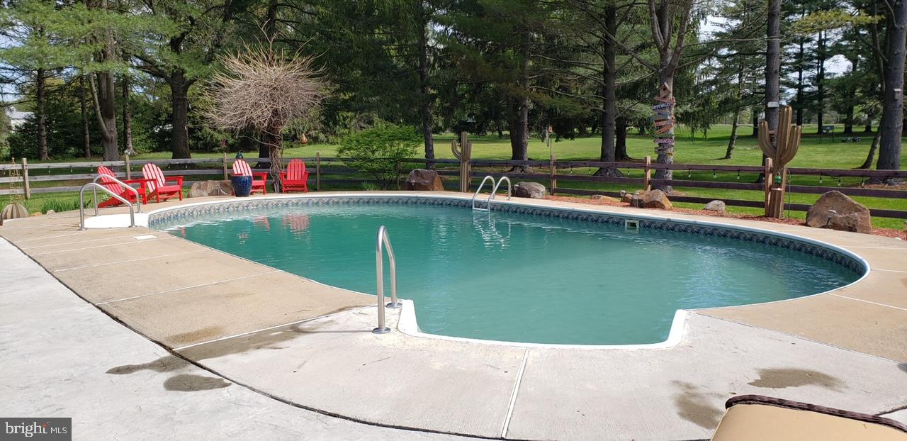 1113 Slotter Road Perkasie, PA 18944 - Photo 41 of 51 3 feet deep to 8 feet deep