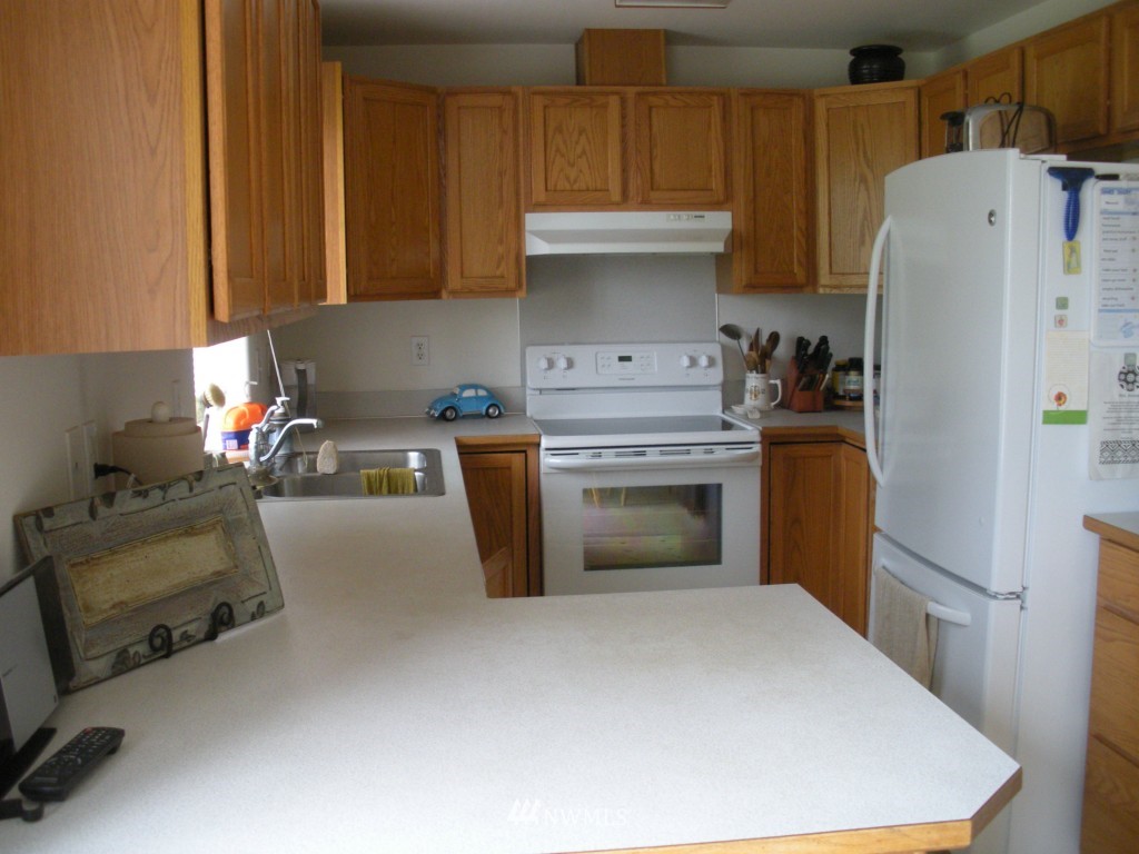 18411 Brandywine Court Southwest Rochester, WA 98579 - Photo 7 of 13