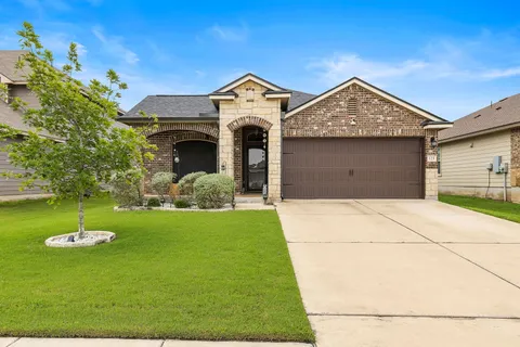 $285,000 | 125 Beth Ann Loop, Taylor, TX 76574