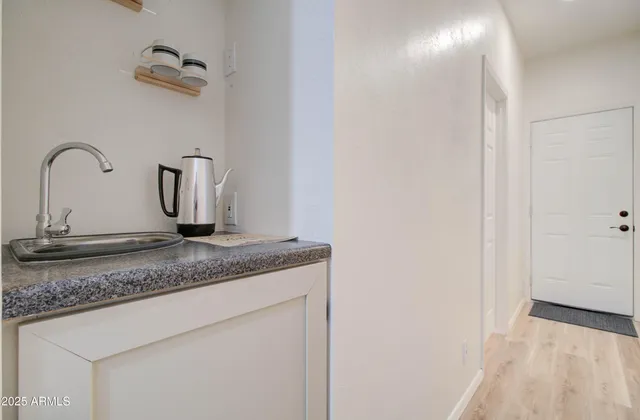 a close view of sink and tap