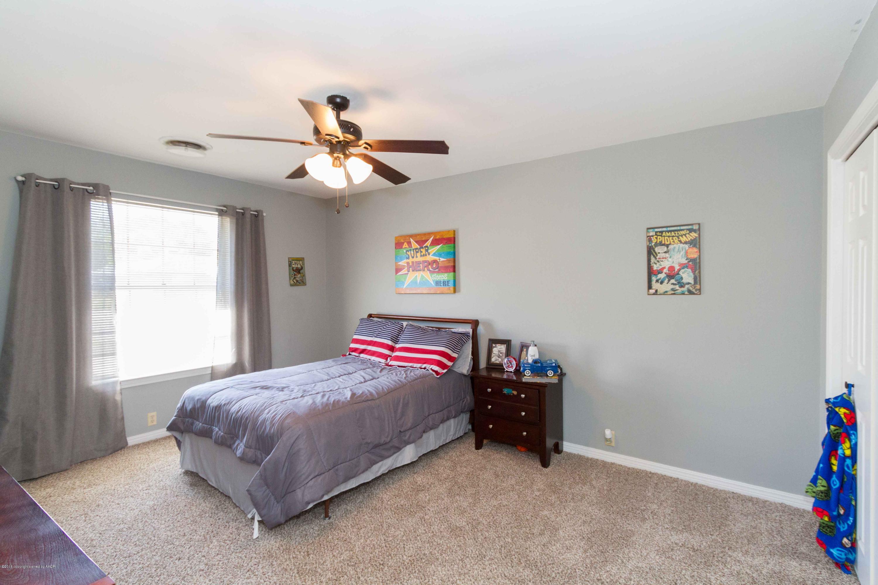 7212 Gainsborough Road Amarillo, TX 79106 - Photo 16 of 23 BEDROOM 2 VIEW 1