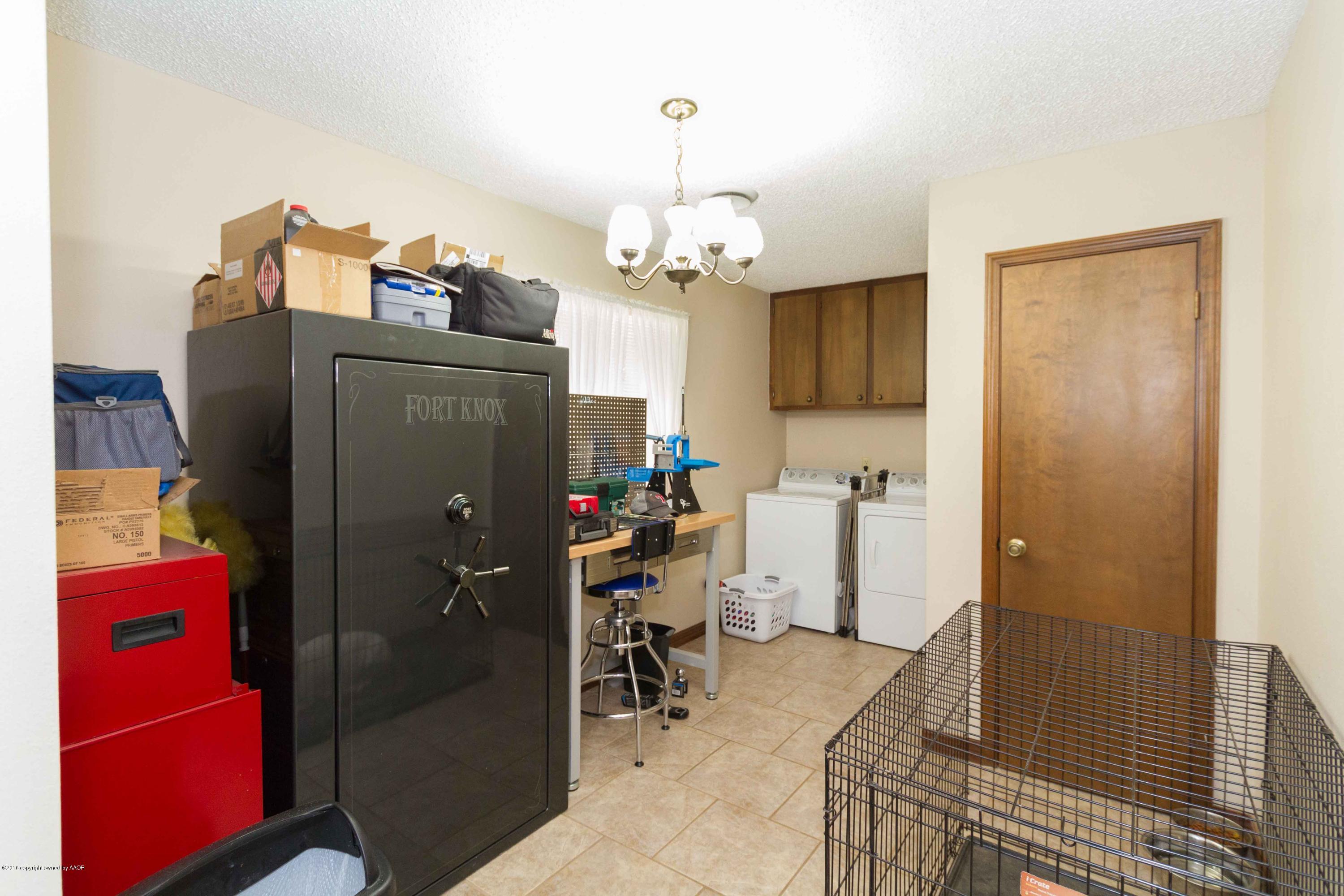 7212 Gainsborough Road Amarillo, TX 79106 - Photo 20 of 23 UTILITY
