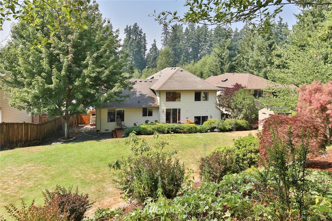 3426 201st Place Southeast Bothell, WA 98012 - Photo 17 of 19