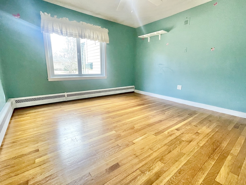 74 Edgewood Road Shrewsbury, MA 01545 - Photo 11 of 29 Gallery Image 11