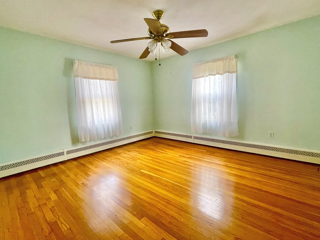 74 Edgewood Road Shrewsbury, MA 01545 - Photo 13 of 29 Gallery Image 13