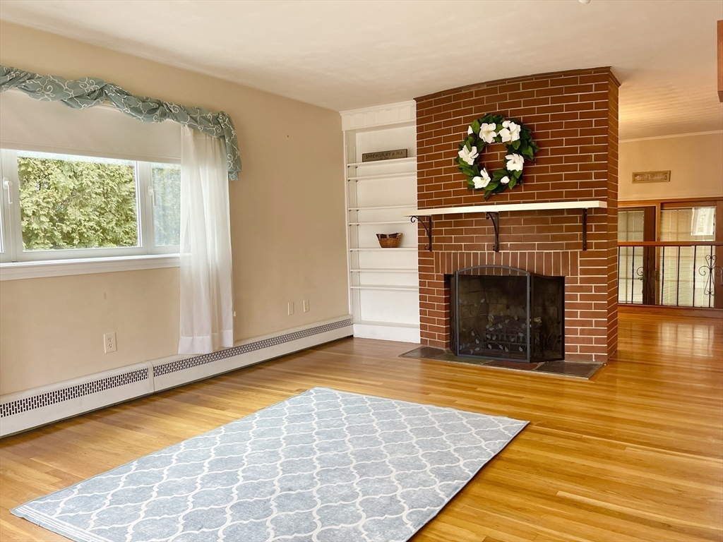 74 Edgewood Road Shrewsbury, MA 01545 - Photo 6 of 29 Gallery Image 6