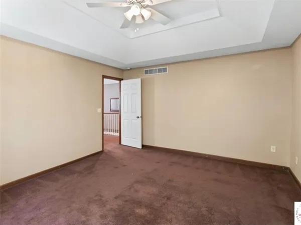 $389,900 | 26690 Oakwood Lane, Clinton, MO 64735