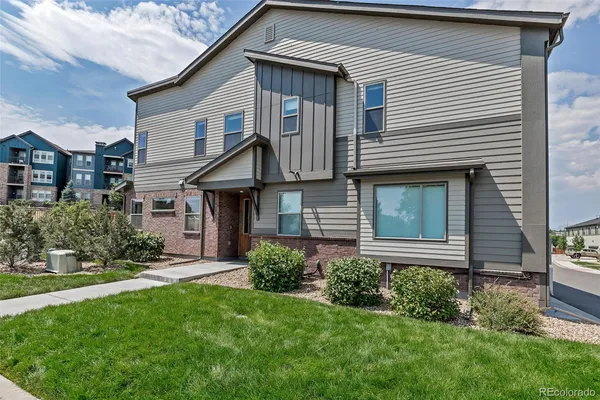 $720,000 | 4083 South Teller Street, Lakewood, CO 80235