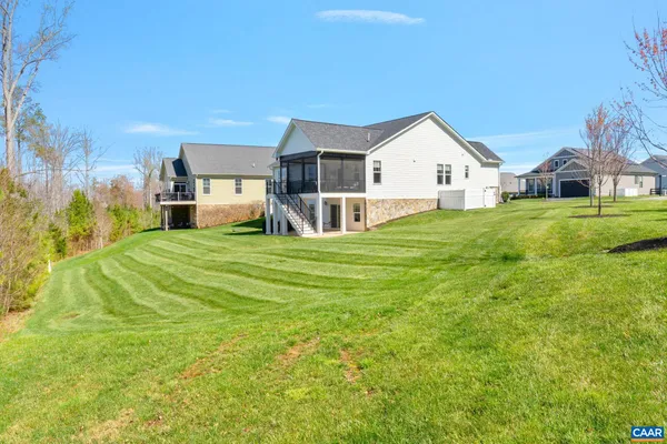 $759,900 | 11 Persimmon Way, Zion Crossroads, VA 22942