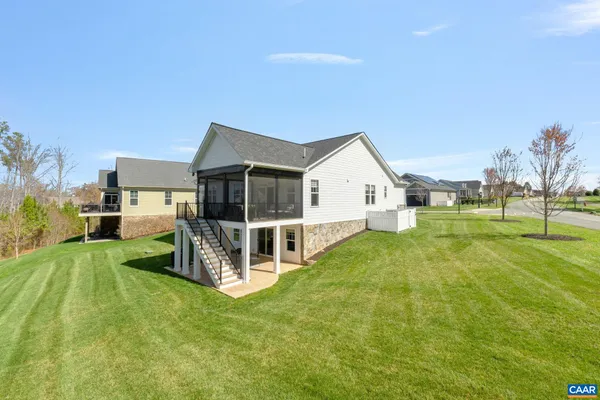 $759,900 | 11 Persimmon Way, Zion Crossroads, VA 22942