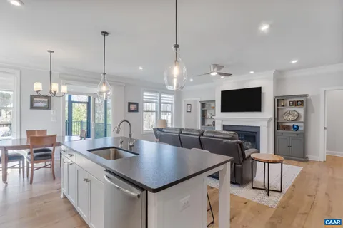 $759,900 | 11 Persimmon Way, Zion Crossroads, VA 22942