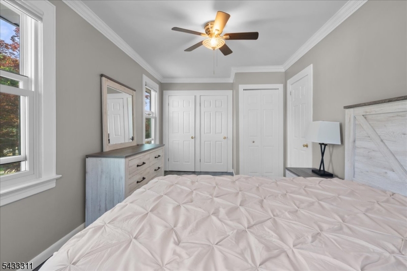 175 Colonial Road West Union, NJ 07083 - Photo 26 of 50