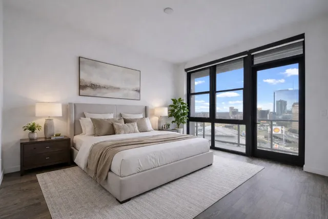 $9,000 | 800 Embassy Drive, Unit 606, Austin, TX 78702