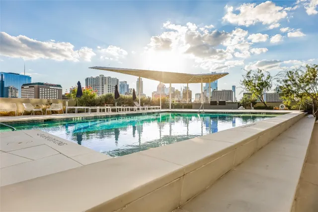 $9,000 | 800 Embassy Drive, Unit 606, Austin, TX 78702