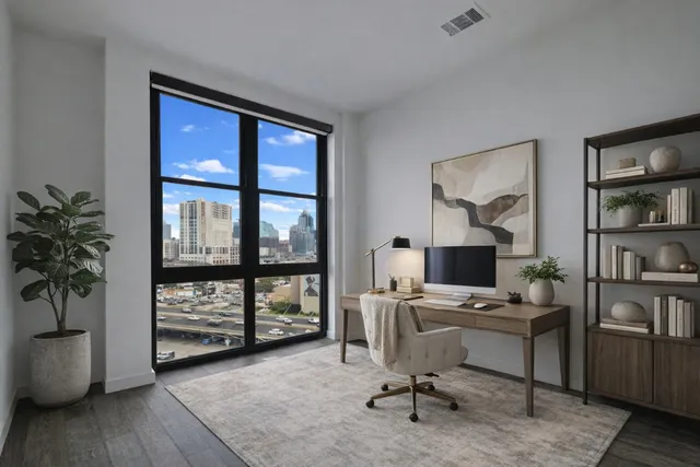 $9,000 | 800 Embassy Drive, Unit 606, Austin, TX 78702