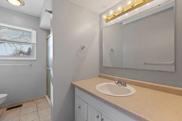 $195,000 | 3123 North Hills Boulevard, Adrian, MI 49221