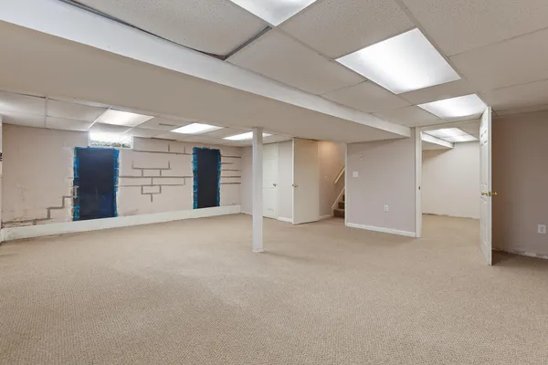 $195,000 | 3123 North Hills Boulevard, Adrian, MI 49221