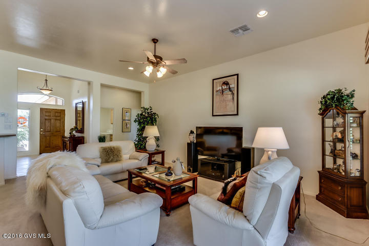 1801 East Redstart Road Green Valley, AZ 85614 - Photo 9 of 42 Gallery Image 9