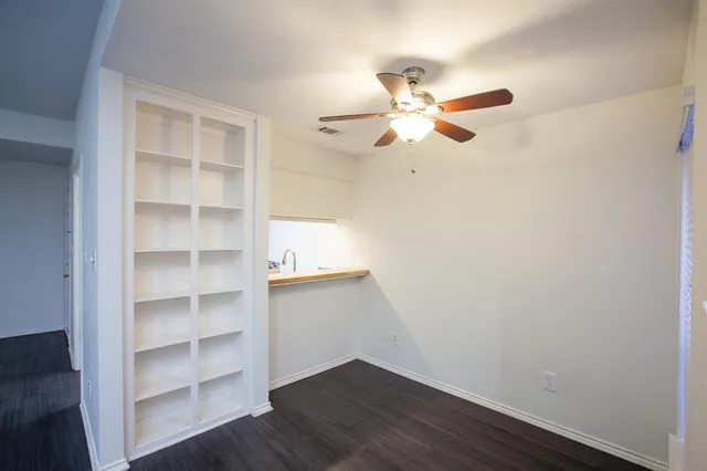 $1,695 | 5100 Verde Valley Lane, Unit 150, Dallas, TX 75254