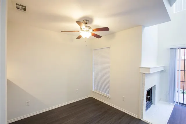 $1,695 | 5100 Verde Valley Lane, Unit 150, Dallas, TX 75254