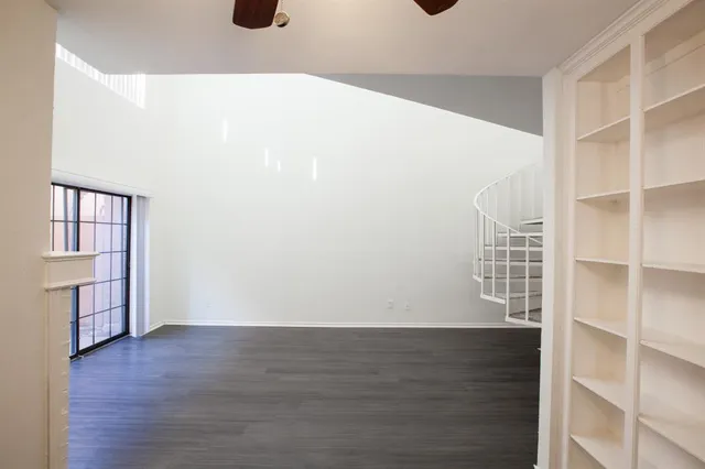 $1,695 | 5100 Verde Valley Lane, Unit 150, Dallas, TX 75254