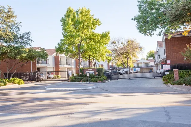 $1,695 | 5100 Verde Valley Lane, Unit 150, Dallas, TX 75254