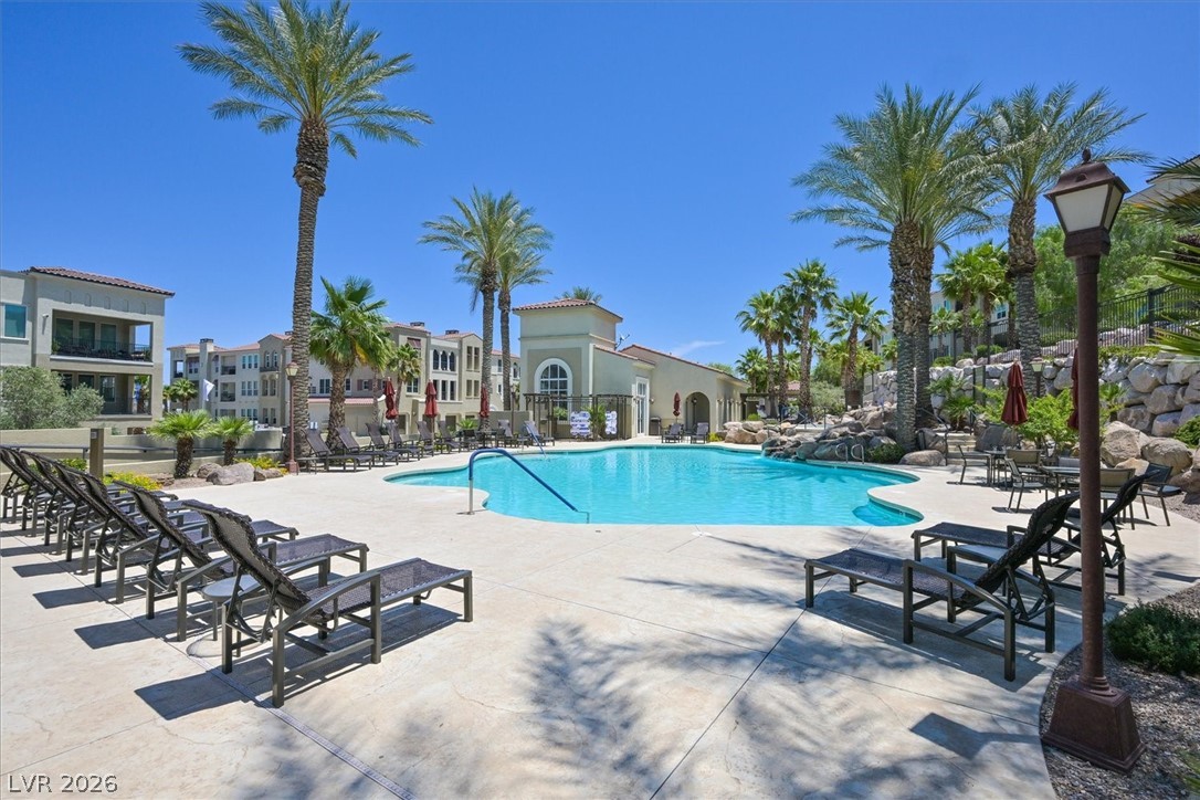 2555 Hampton Road, Unit 11203 Henderson, NV 89052 - Photo 32 of 50 Resort Style Pool