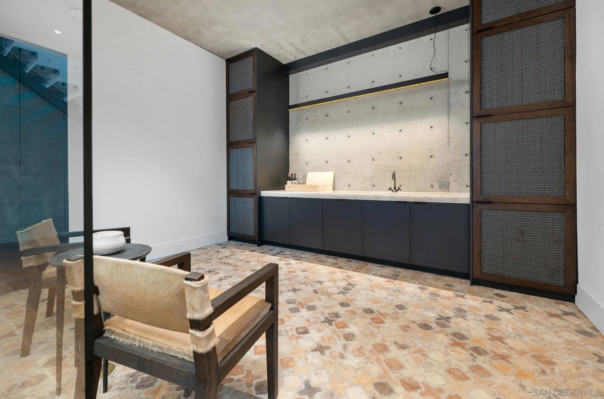 4728 El Aspecto Rancho Santa Fe, CA 92067 - Photo 33 of 34 a view of kitchen with furniture and window