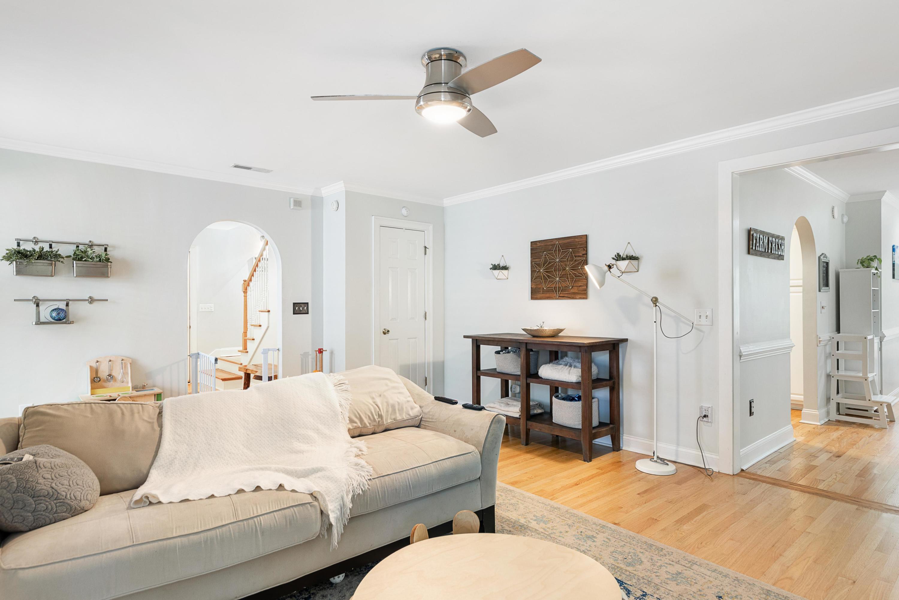 640 Fair Spring Drive Charleston, SC 29414 - Photo 5 of 32 coastalrephoto-640FairSpringDr-9092