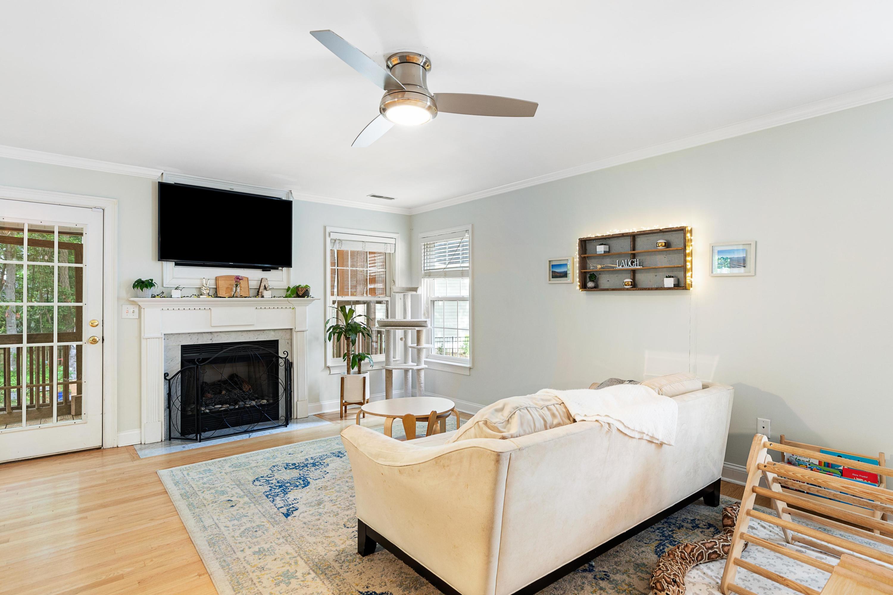 640 Fair Spring Drive Charleston, SC 29414 - Photo 8 of 32 coastalrephoto-640FairSpringDr-9107