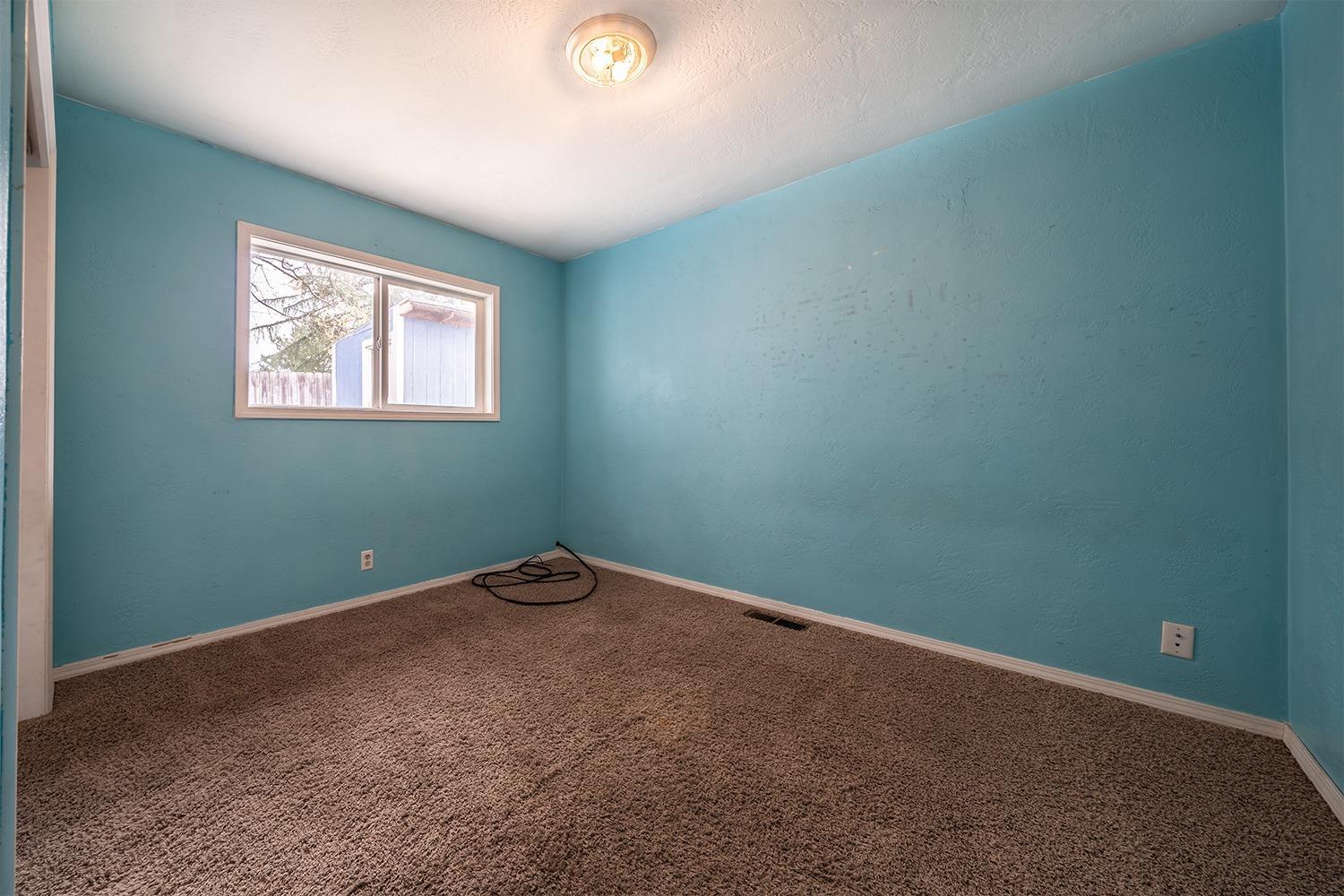 432 Maple Street Central Point, OR 97502 - Photo 8 of 15 Additional Photo