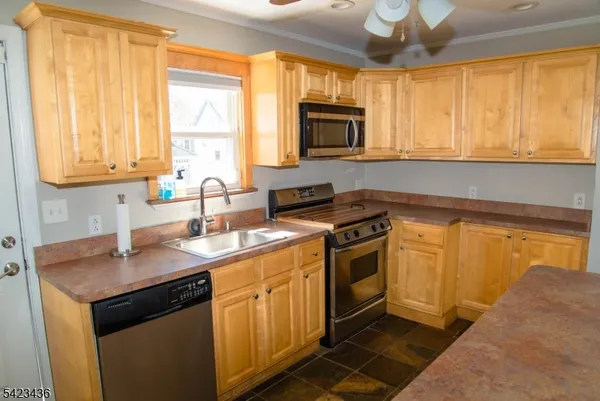 $499,000 | 525 Passaic Avenue, Kenilworth, NJ 07033