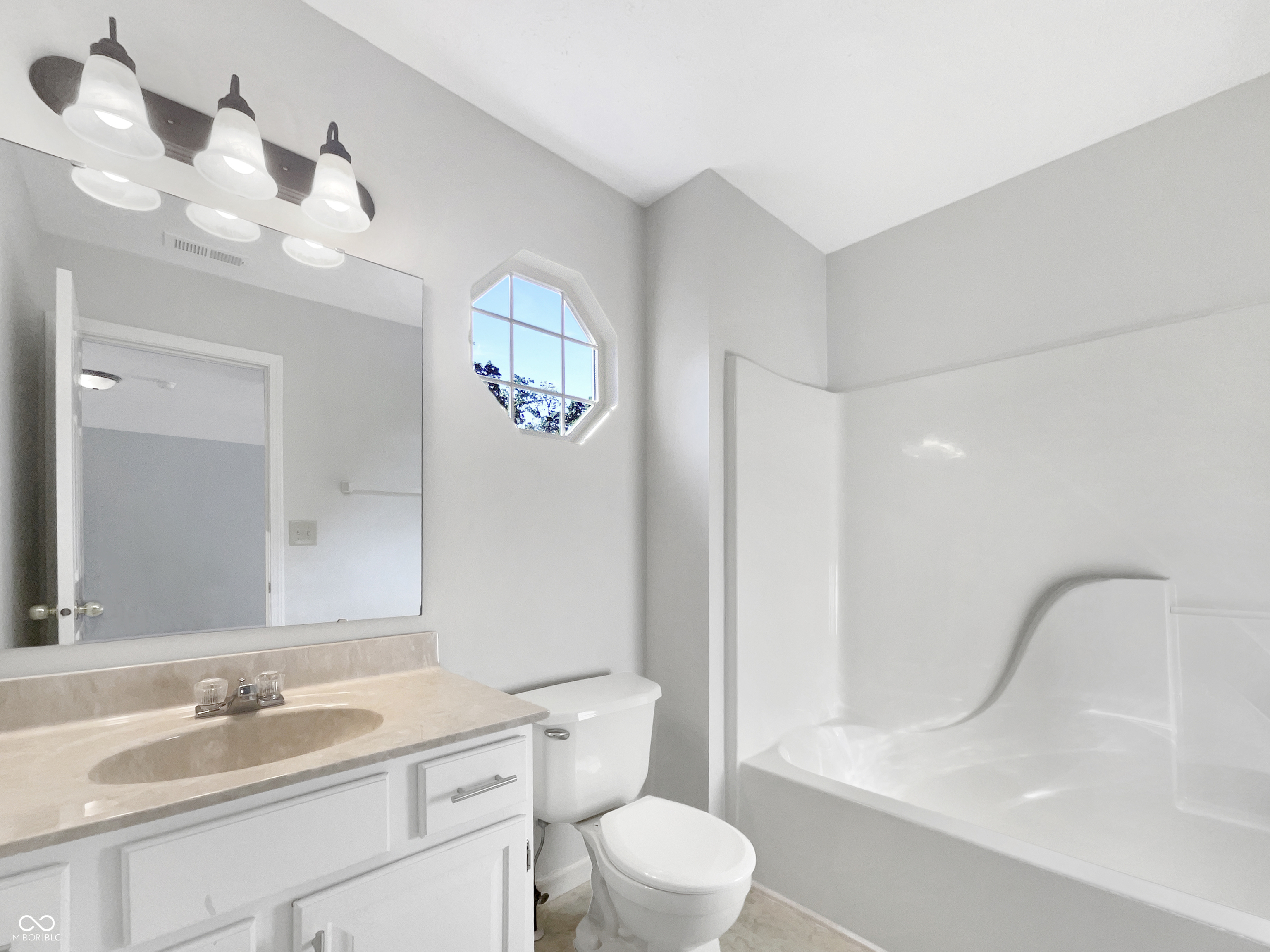 5632 Fair Ridge Place Indianapolis, IN 46221 - Photo 21 of 26 Gallery Image 21