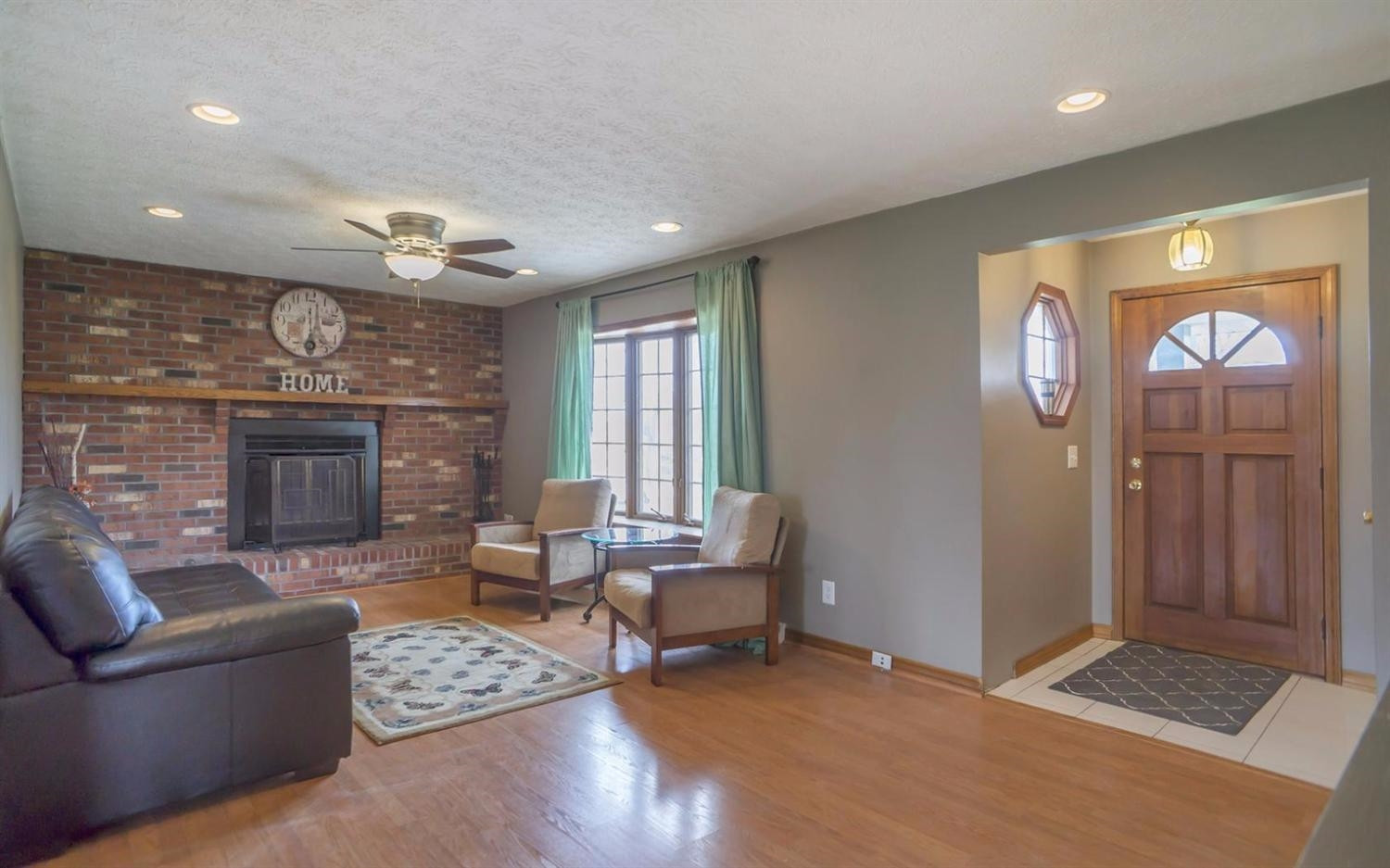 19 Triangle Lake Road Howell, MI 48843 - Photo 2 of 10 Photo 2