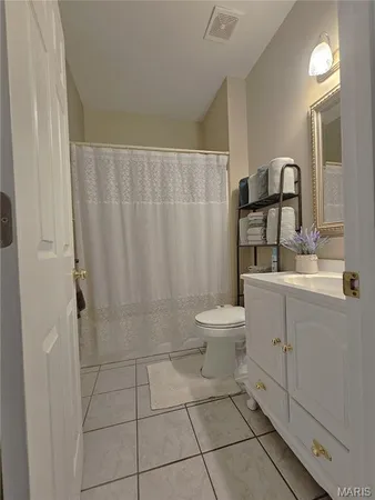 $599,900 | 701 Wade Lane, St. Charles, MO 63303