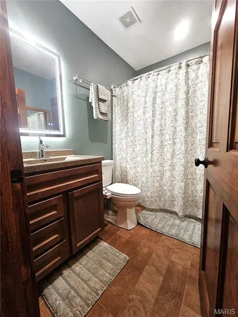 $599,900 | 701 Wade Lane, St. Charles, MO 63303
