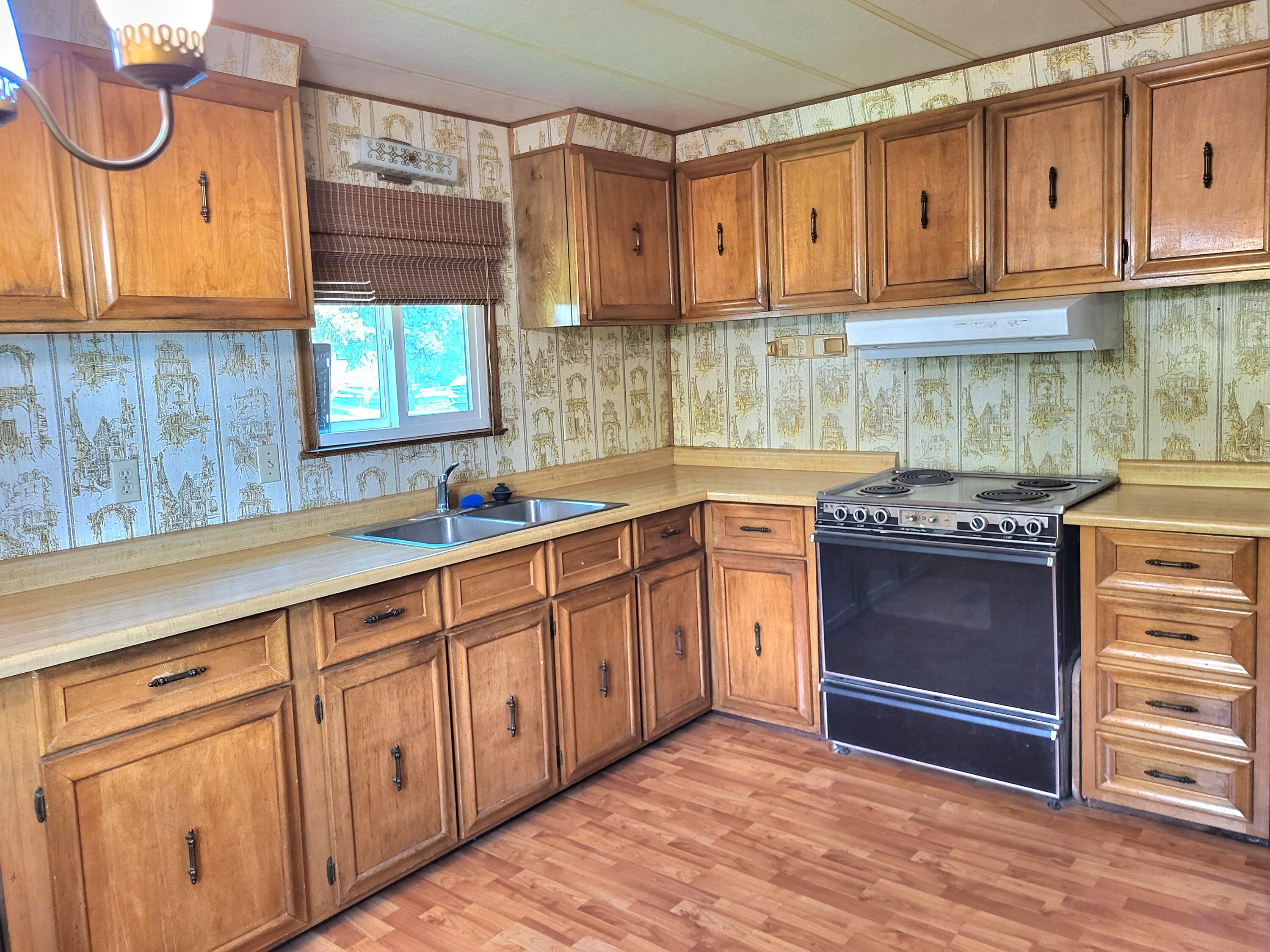 6901 Old Stage Road, Unit 11 Central Point, OR 97502 - Photo 1 of 22 20251031_134832 (1)