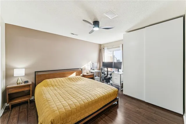 $170,000 | 220 East Hansen Court, Independence, MO 64055