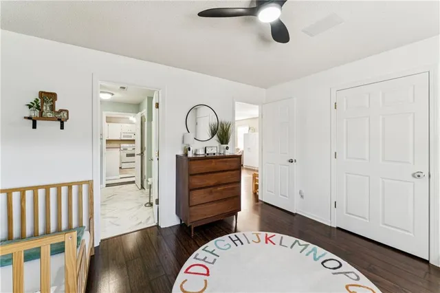 $170,000 | 220 East Hansen Court, Independence, MO 64055