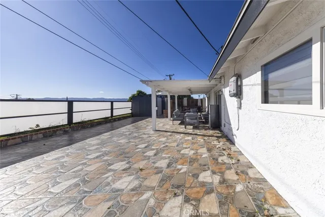 $890,000 | 19512 Steinway Street, Canyon Country, CA 91351